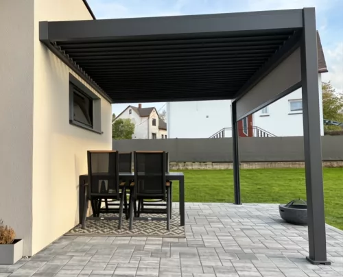 Rojaplast intro plus alumínium bioklimatikus pergola, falhoz rögzíthető 4 X 3 méteres - szürke antracit