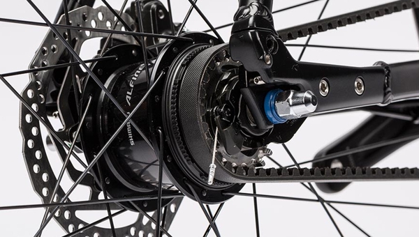 Agyváltós városi kerékpár – kinek ideális választás a mindennapokra?